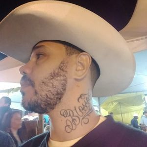 Meet your Posher, Alexandre